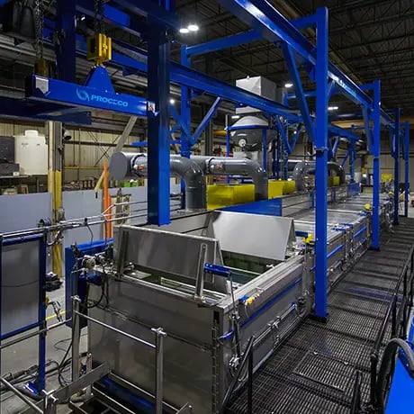 Sistemas de inmersión multietapa diseñados para limpieza acuosa, pretratamiento y tratamiento de superficies