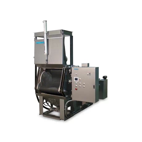 Slurry blasting cleaning equipment for the rust removal of industrial parts
