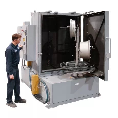 The TYPHOON®-HD cleans and degreases molds, dies, chocks, printing equipment, off-road engine and transmission components