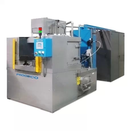 La TYPHOON®-RW ofrece un único punto de carga/descarga ideal para las células de fabricación eficientes