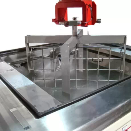 Fluorescent-penetrant-inspection-immersion-system3