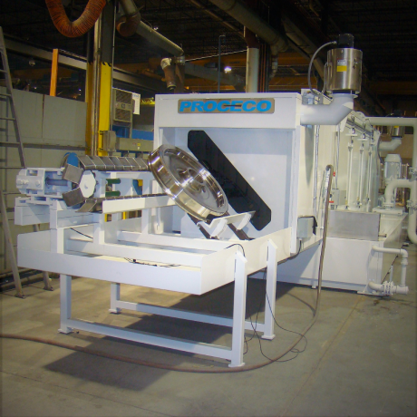 Heavy-duty-conveyor-washer-for-railway-wheels